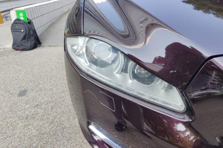 Used Jaguar XJ 2014 XJL 2.0T Two-Wheel-Drive Elegant Business Edition Right Front Headlight