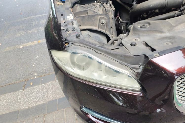 Used Jaguar XJ 2014 XJL 2.0T Two-Wheel-Drive Elegant Business Edition Right Front Headlight