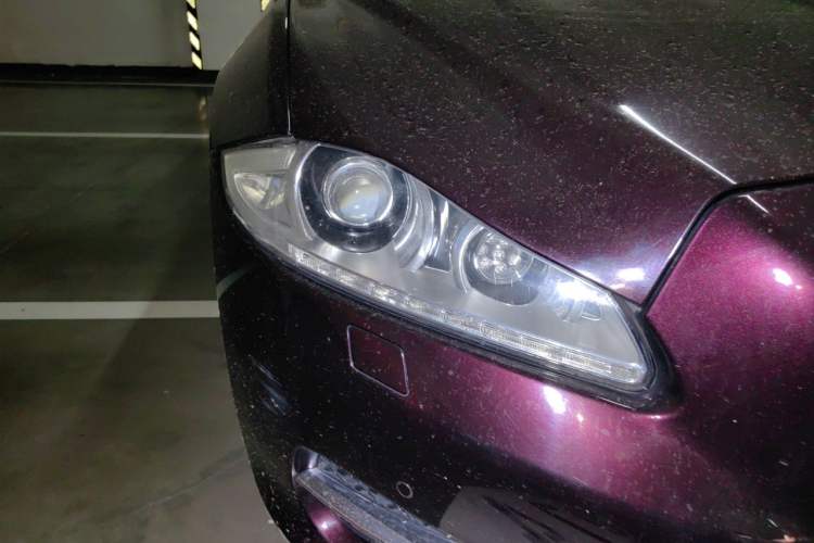 Used Jaguar XJ 2014 XJL 3.0 SC Two-Wheel-Drive Panoramic Business Edition Right Front Headlight