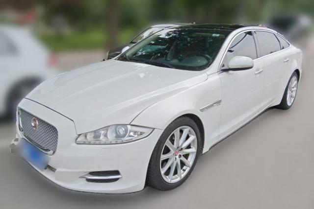 Jaguar XJ 2014 XJL 3.0 SC Four-Wheel-Drive Flagship Business Edition مستعملة