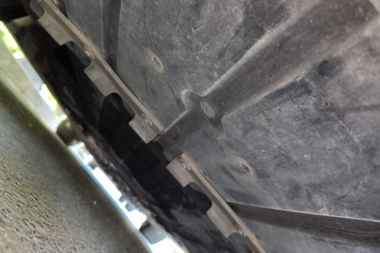 Used Jaguar XJ 2014 XJL 3.0 SC Two-Wheel-Drive Panoramic Business Edition Chassis Front