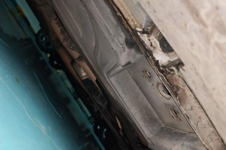Used Jaguar XJ 2014 XJL 3.0 SC Two-Wheel-Drive Panoramic Business Edition Chassis Front Right