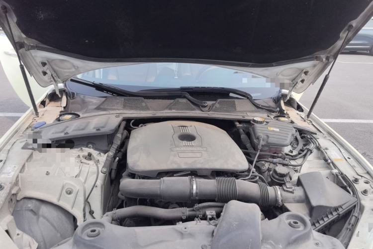 Used Jaguar XJ 2014 XJL 2.0T Two-Wheel-Drive Premium Business Edition Engine Bay