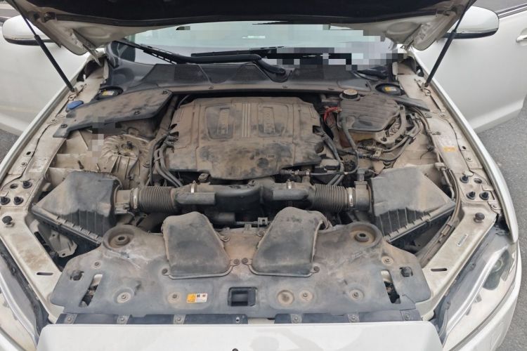 Used Jaguar XJ 2014 XJL 3.0 SC Four-Wheel Drive Panoramic Business Edition Engine Bay