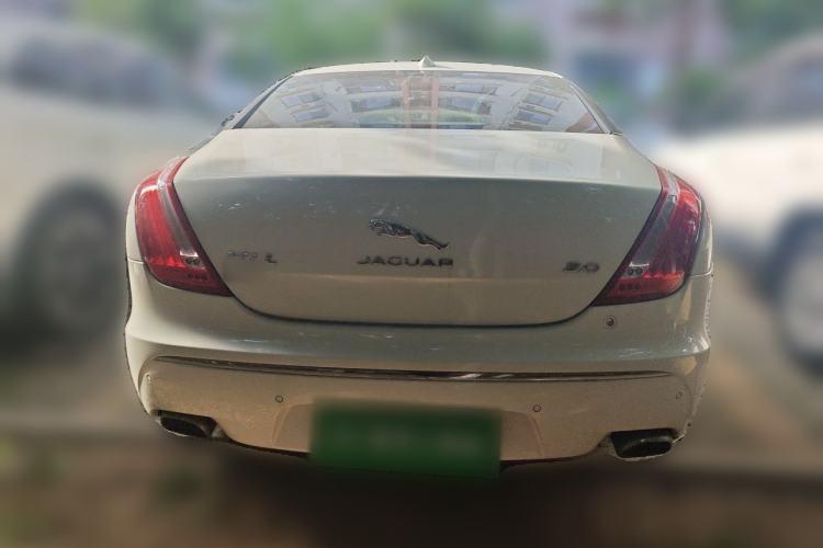 Used Jaguar XJ 2014 XJL 3.0 SC Two-Wheel-Drive Flagship Business Edition Exterior 4