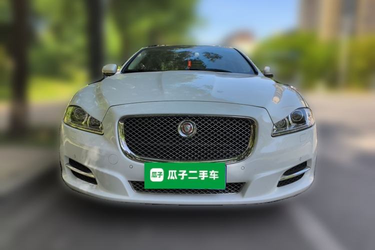 Used Jaguar XJ 2014 XJL 3.0 SC Two-Wheel-Drive Panoramic Business Edition Front