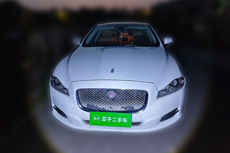 Used Jaguar XJ 2014 XJL 3.0 SC Four-Wheel Drive Panoramic Business Edition Front