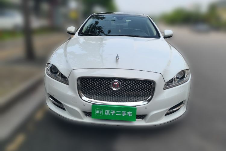 Used Jaguar XJ 2014 XJL 2.0T Two-Wheel-Drive Elegant Business Edition Front