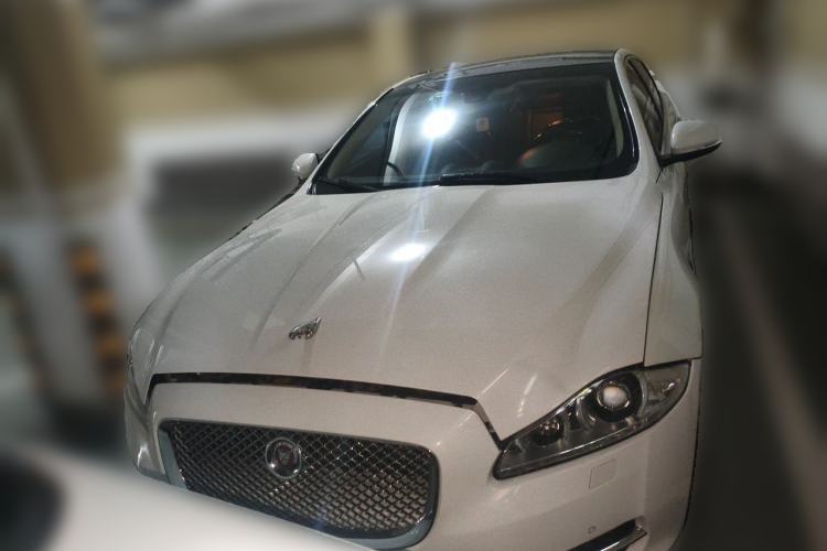 Used Jaguar XJ 2014 XJL 3.0 SC Two-Wheel-Drive Panoramic Business Edition Front