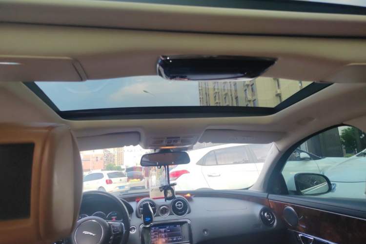 Used Jaguar XJ 2014 XJL 3.0 SC Four-Wheel Drive Prestige Business Edition Headliner