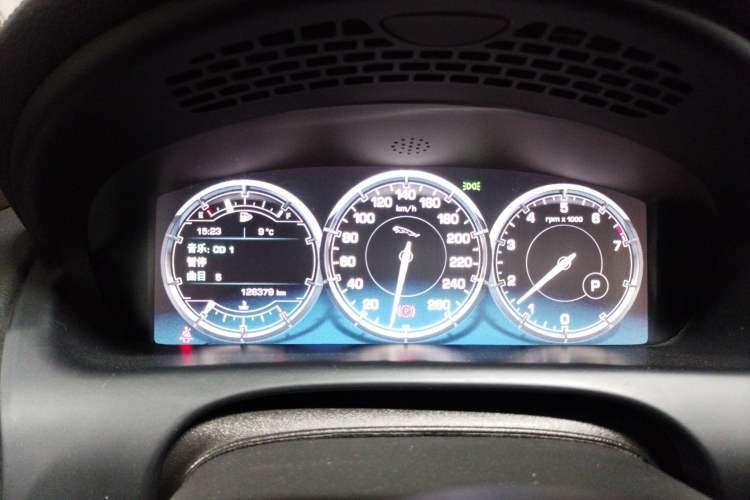 Used Jaguar XJ 2014 XJL 2.0T Two-Wheel-Drive Elegant Business Edition Instrument Cluster