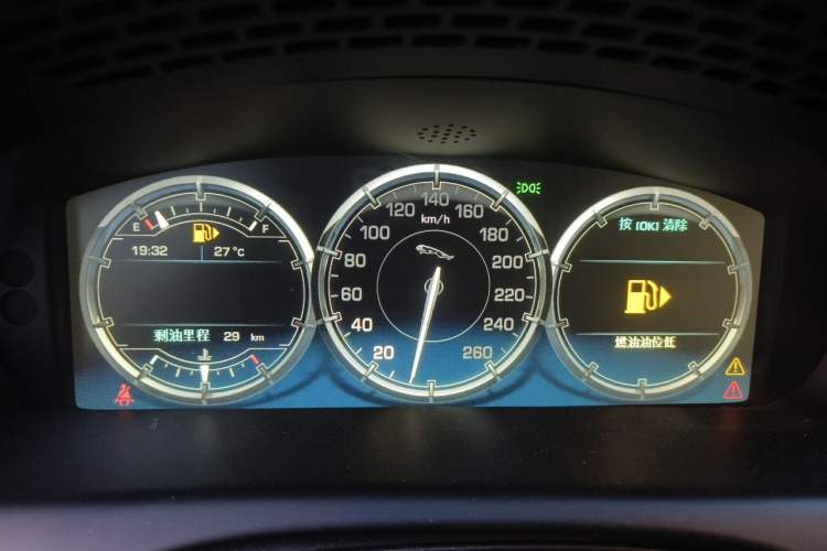 Used Jaguar XJ 2014 XJL 2.0T Two-Wheel-Drive Elegant Business Edition Instrument Cluster