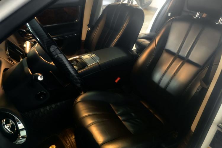 Used Jaguar XJ 2014 XJL 3.0 SC Two-Wheel-Drive Panoramic Business Edition Left Front Seat