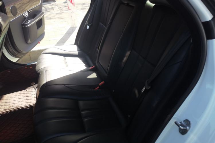 Used Jaguar XJ 2014 XJL 3.0 SC Two-Wheel-Drive Panoramic Business Edition Left Rear Seat