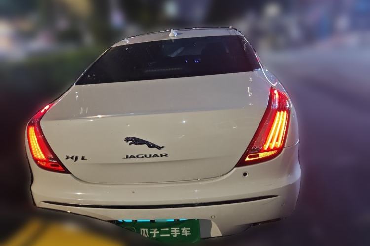 Used Jaguar XJ 2014 XJL 2.0T Two-Wheel-Drive Elegant Business Edition Rear