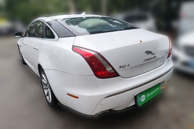 Used Jaguar XJ 2014 XJL 3.0 SC Two-Wheel-Drive Panoramic Business Edition Rear Left 45 Deg