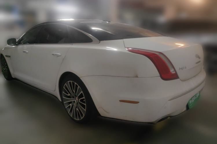 Used Jaguar XJ 2014 XJL 3.0 SC Two-Wheel-Drive Panoramic Business Edition Rear Left 45 Deg