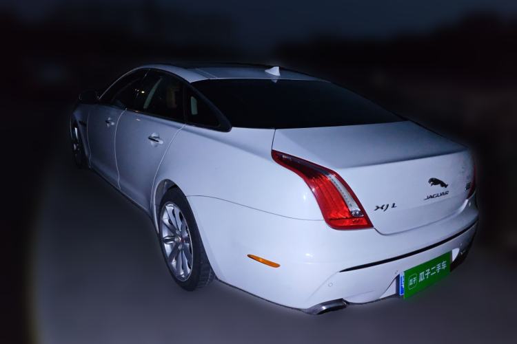 Used Jaguar XJ 2014 XJL 3.0 SC Four-Wheel Drive Panoramic Business Edition Rear Left 45 Deg