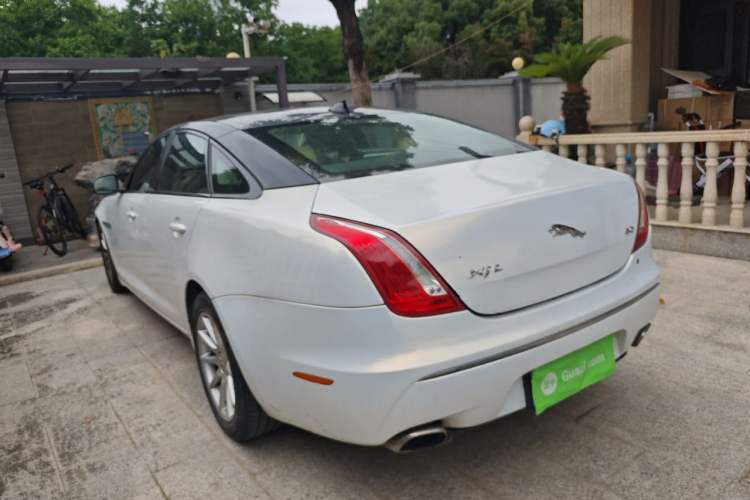 Used Jaguar XJ 2014 XJL 3.0 SC Two-Wheel-Drive Panoramic Business Edition Rear Left 45 Deg
