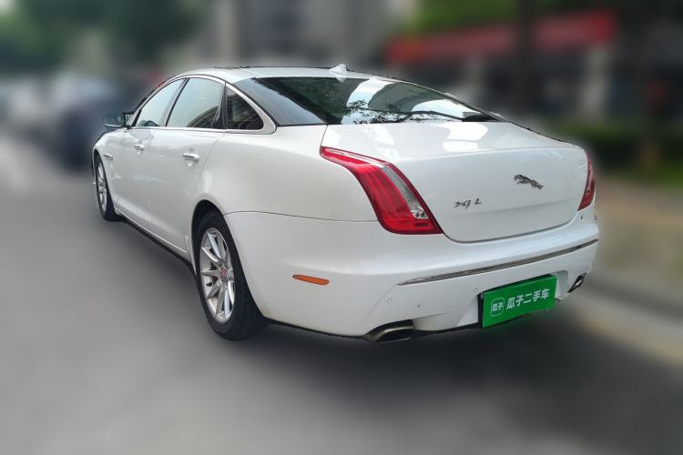 Used Jaguar XJ 2014 XJL 2.0T Two-Wheel-Drive Elegant Business Edition Rear Left 45 Deg