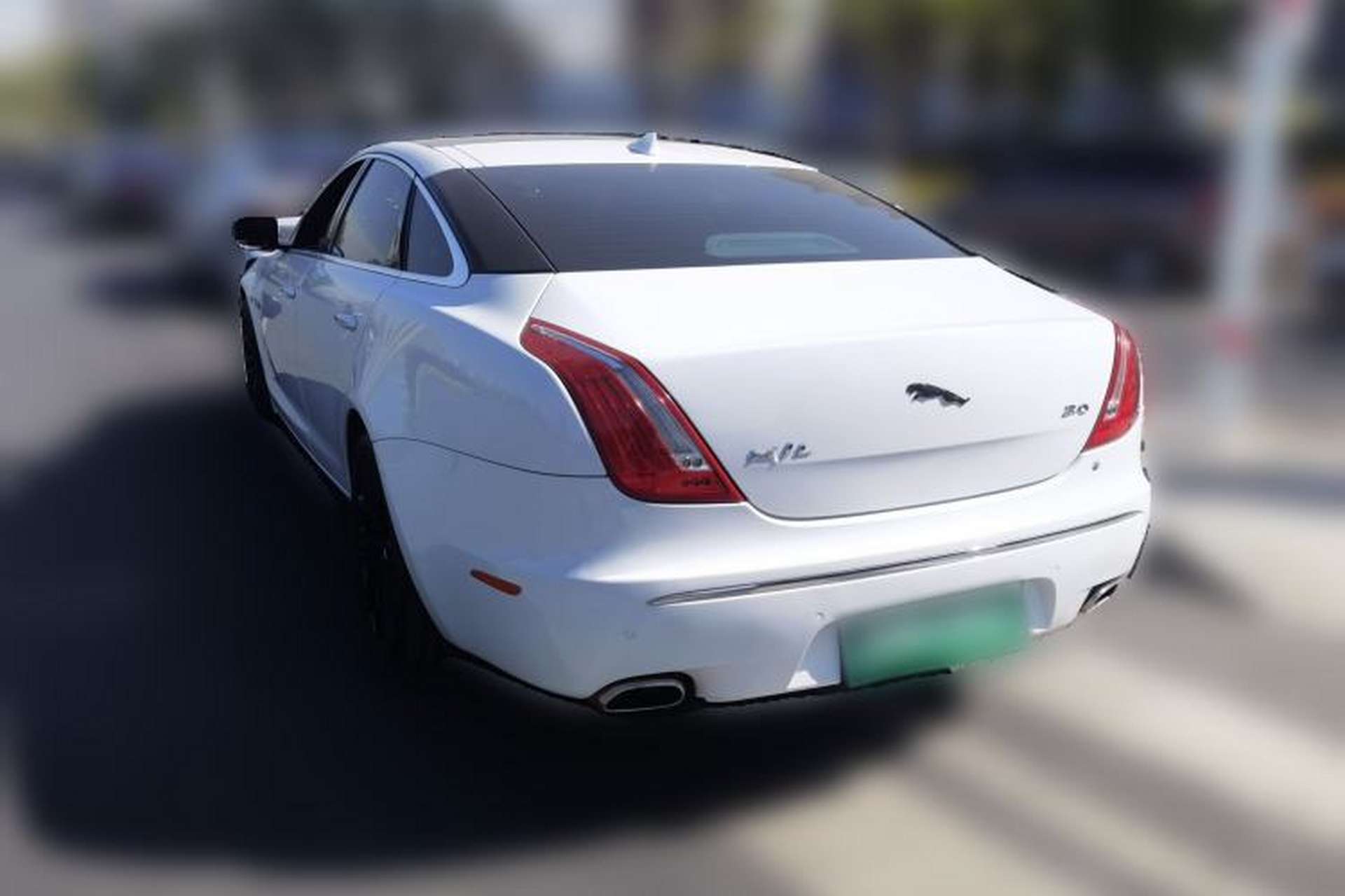 Used Jaguar XJ 2014 XJL 3.0 SC Two-Wheel-Drive Panoramic Business Edition Rear Left 45 Deg