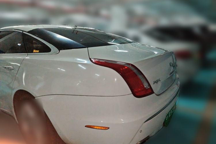 Used Jaguar XJ 2014 XJL 3.0 SC Two-Wheel-Drive Panoramic Business Edition Rear Left 45 Deg
