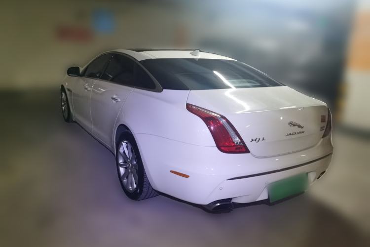 Used Jaguar XJ 2014 XJL 3.0 SC Four-Wheel Drive Panoramic Business Edition Rear Left 45 Deg