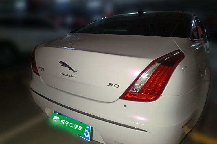 Used Jaguar XJ 2014 XJL 3.0 SC Two-Wheel-Drive Panoramic Business Edition Rear