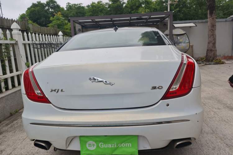 Used Jaguar XJ 2014 XJL 3.0 SC Two-Wheel-Drive Panoramic Business Edition Rear