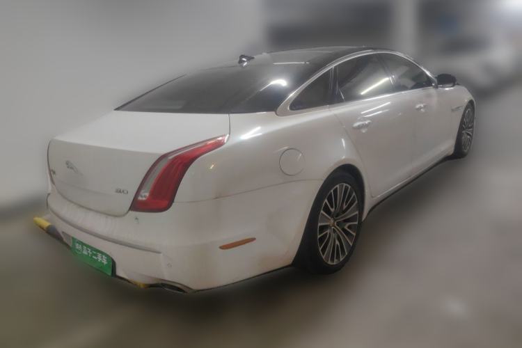 Used Jaguar XJ 2014 XJL 3.0 SC Two-Wheel-Drive Panoramic Business Edition Rear Right 45 Deg