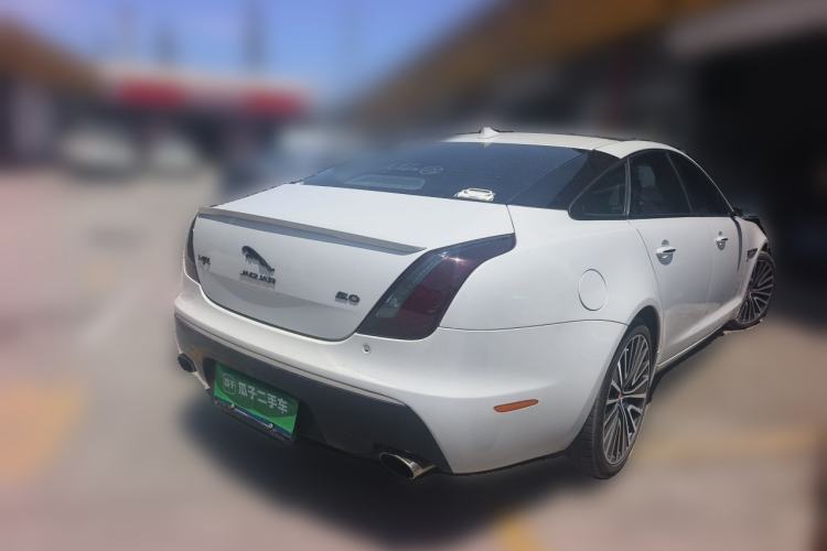 Used Jaguar XJ 2014 XJL 3.0 SC Four-Wheel Drive Panoramic Business Edition Rear Right 45 Deg