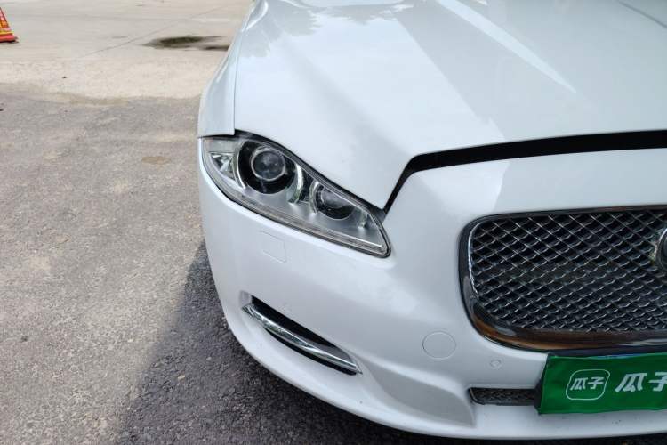Used Jaguar XJ 2014 XJL 2.0T Two-Wheel-Drive Elegant Business Edition Right Front Headlight