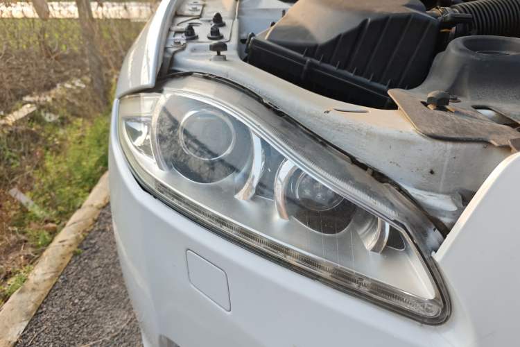 Used Jaguar XJ 2014 XJL 3.0 SC Four-Wheel Drive Panoramic Business Edition Right Front Headlight