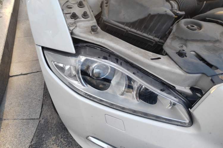Used Jaguar XJ 2014 XJL 3.0 SC Four-Wheel Drive Prestige Business Edition Right Front Headlight