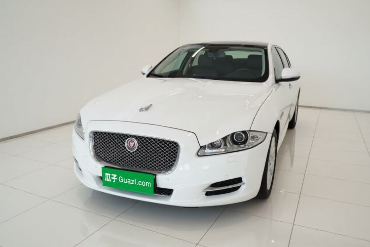 Used Jaguar XJ 2014 XJL 3.0 SC Two-Wheel-Drive Panoramic Business Edition Guazi used car, China used car export, Used car for sale, Used cars, Cheapest cars for sale