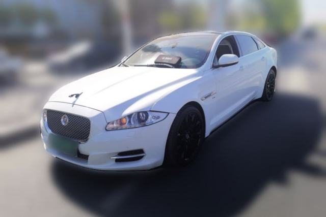 Used Jaguar XJ 2014 XJL 3.0 SC Two-Wheel-Drive Panoramic Business Edition