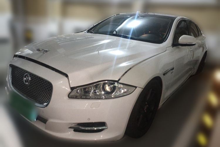 Used Jaguar XJ 2014 XJL 3.0 SC Two-Wheel-Drive Panoramic Business Edition Guazi used car, China used car export, Used car for sale, Used  cars, Cheapest cars for sale