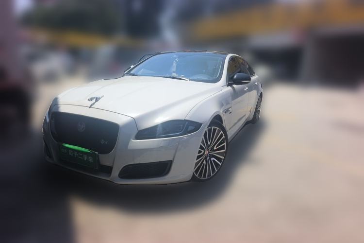 Used Jaguar XJ 2014 XJL 3.0 SC Four-Wheel Drive Panoramic Business Edition Guazi used car, China used car export, Used car for sale, Used cars, Cheapest cars for sale