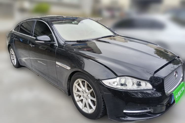 Used Jaguar XJ 2015 XJL 3.0 SC Elegant Business 80th Anniversary Limited Edition Front Right 45 Deg