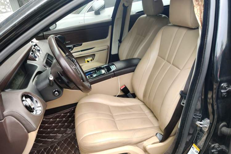 Used Jaguar XJ 2015 XJL 2.0T Elegance Business 80th Anniversary Limited Edition Left Front Seat