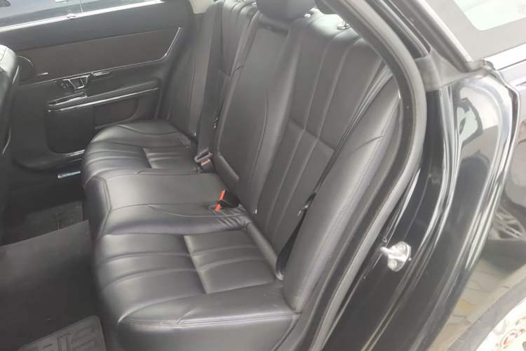 Used Jaguar XJ 2015 XJL 2.0T Elegance Business 80th Anniversary Limited Edition Left Rear Seat