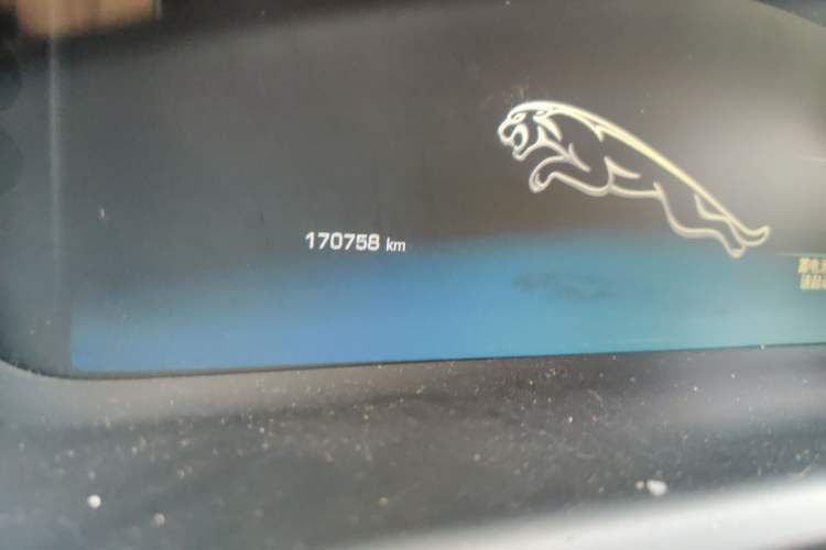Used Jaguar XJ 2015 XJL 2.0T Elegance Business 80th Anniversary Limited Edition Odometer Close Up