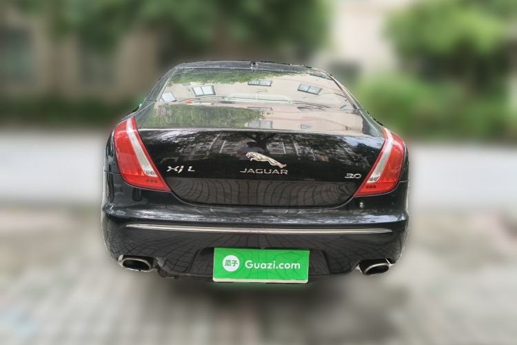 Used Jaguar XJ 2015 XJL 3.0 SC Two-Wheel-Drive Panoramic Business Edition Rear
