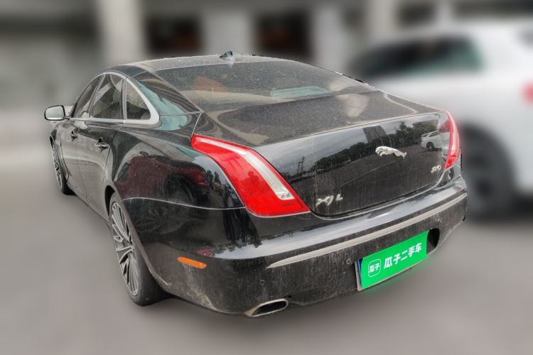Used Jaguar XJ 2015 XJL 2.0T Elegance Business 80th Anniversary Limited Edition Rear Left 45 Deg