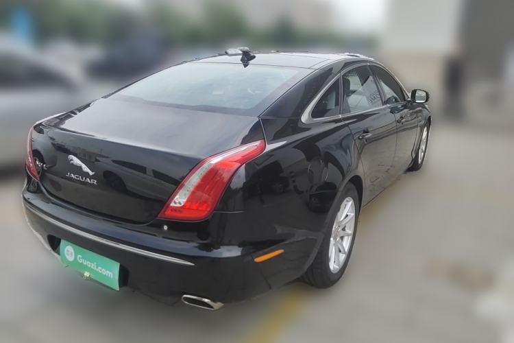 Used Jaguar XJ 2015 XJL 2.0T Elegance Business 80th Anniversary Limited Edition Rear Right 45 Deg