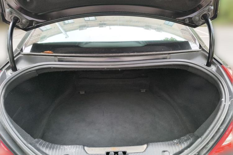 Used Jaguar XJ 2015 XJL 3.0 SC Two-Wheel-Drive Panoramic Business Edition Trunk