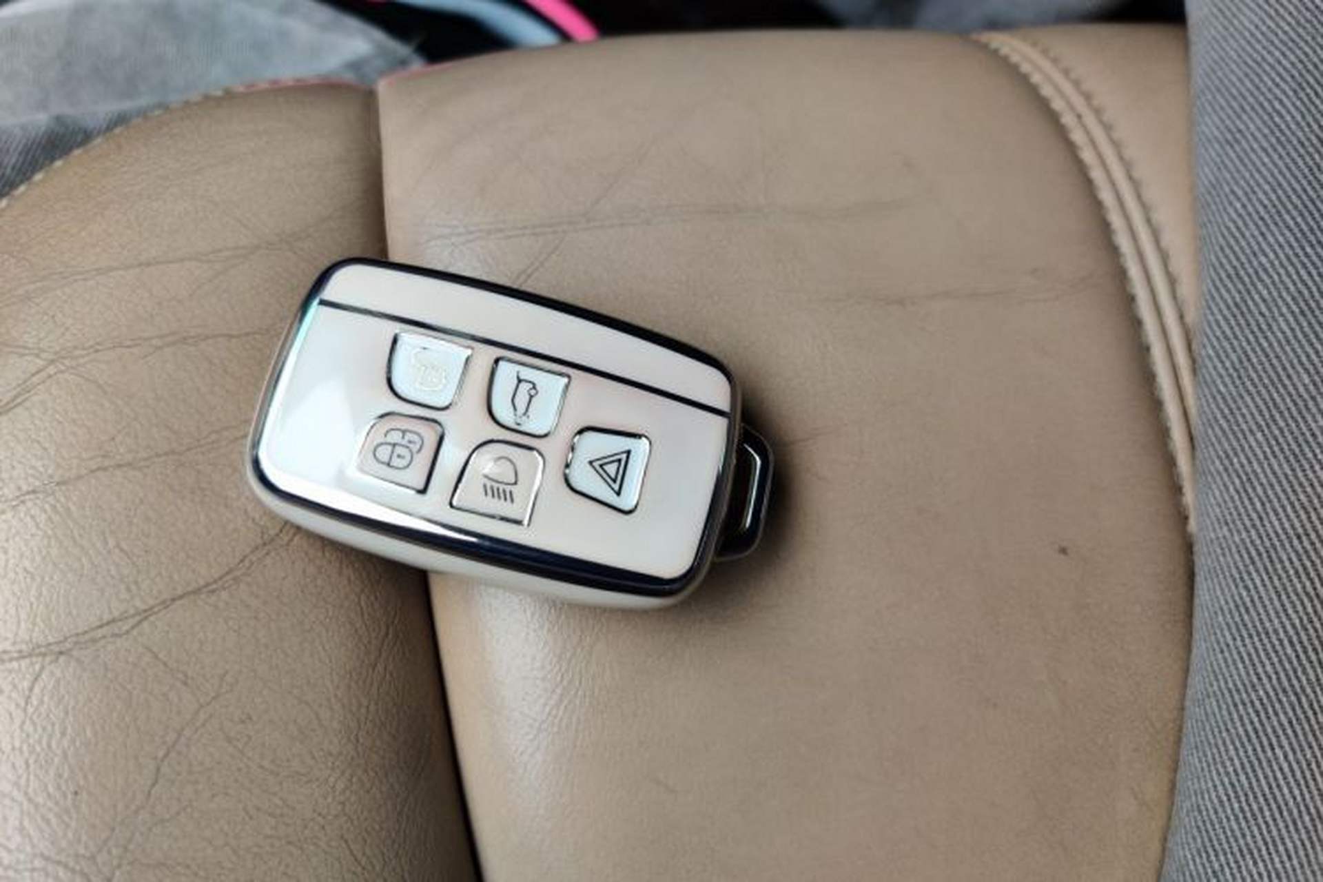Used Jaguar XJ 2015 XJL 2.0T Elegance Business 80th Anniversary Limited Edition Vehicle Key