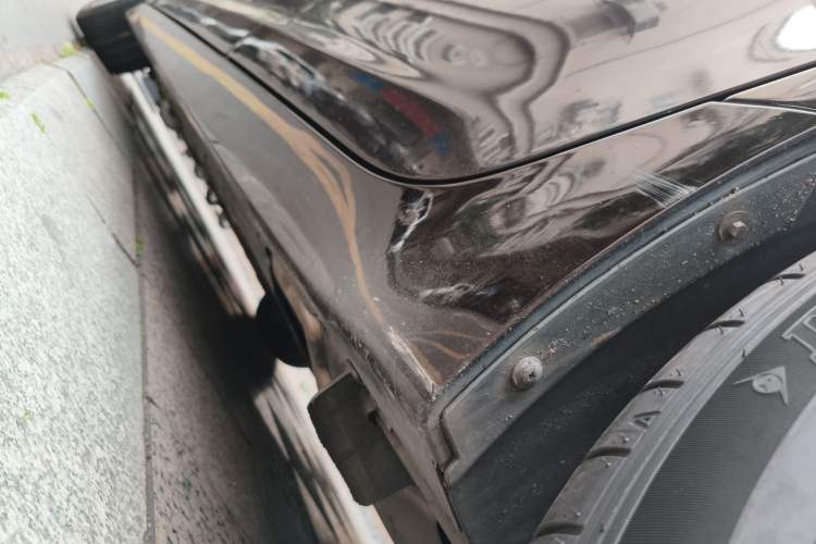 Used Jaguar XJ 2015 XJL 3.0 SC Elegant Business 80th Anniversary Limited Edition Chassis Rear Left