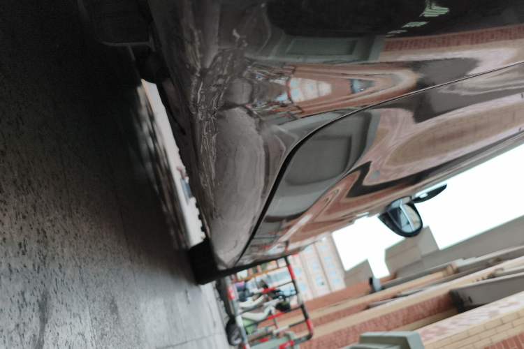 Used Jaguar XJ 2015 XJL 3.0 SC Elegant Business 80th Anniversary Limited Edition Chassis Rear Right