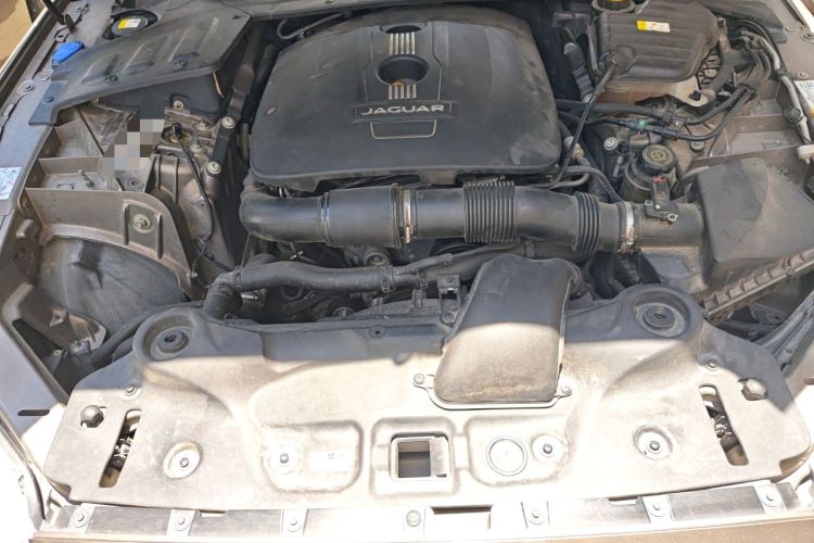 Used Jaguar XJ 2015 XJL 2.0T Elegance Business 80th Anniversary Limited Edition Engine Bay